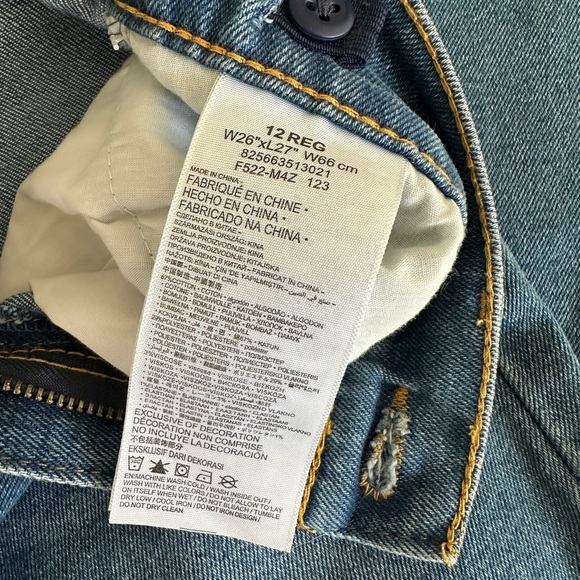 NWT Levi’s 502 Stay Loose Regular Taper Jeans 12 Reg 26x27 Blue - Picture 8 of 9